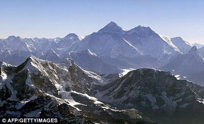 Picture 4 of Discovering the footprints of the Snowman in Nepal