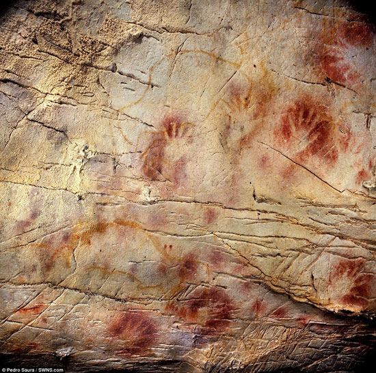 Picture 2 of Discovery of art caves near 50000 years old