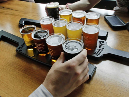 Picture 1 of Do not drink alcohol or beer easily ... die early