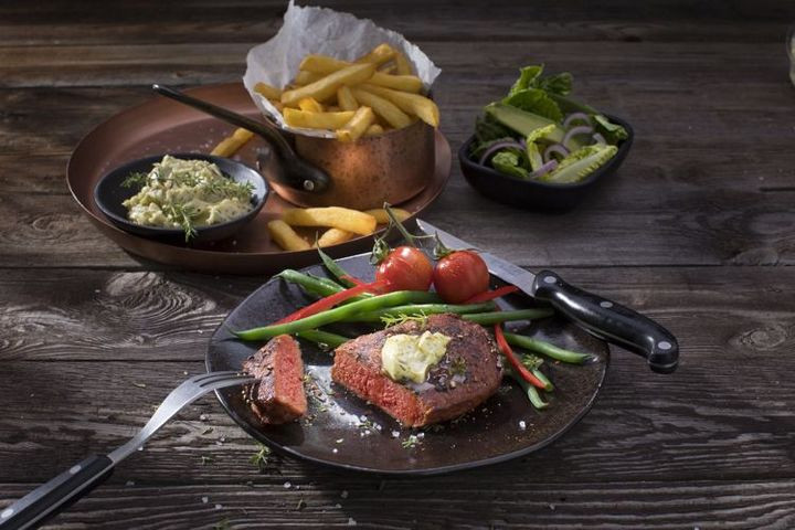 Picture 3 of Do you believe this steak is made entirely from plants?