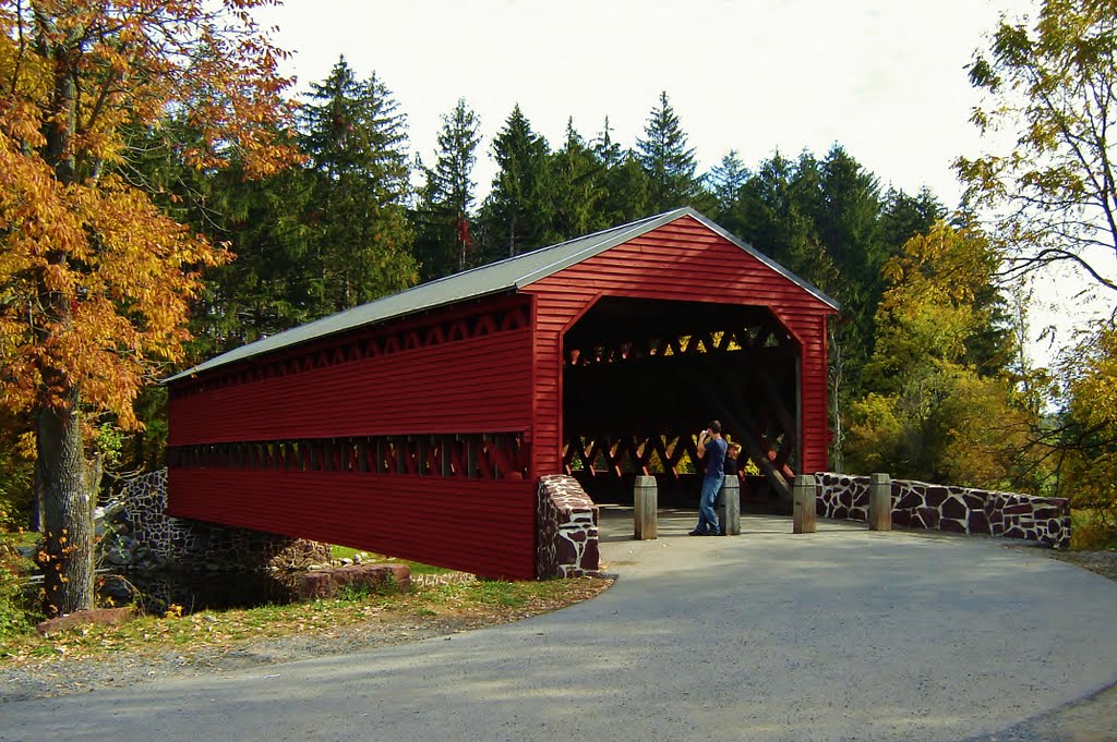 Picture 5 of Do you dare to cross these 10 supposedly haunted bridges?