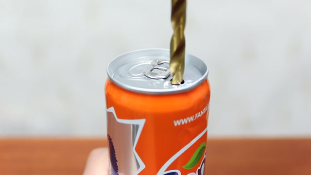 Picture 2 of Do you know how to make lighters from soda cans?