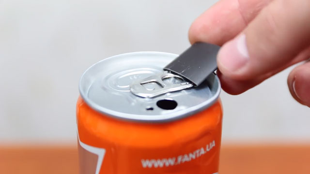Picture 5 of Do you know how to make lighters from soda cans?