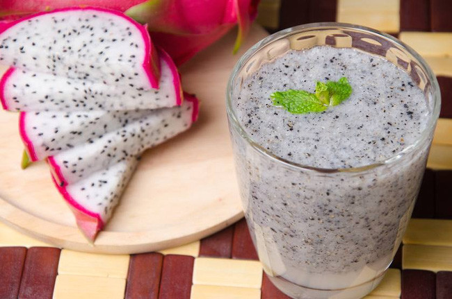 Picture 3 of Do you like to eat dragon fruits?  But nearly 100% of us are eating it improperly