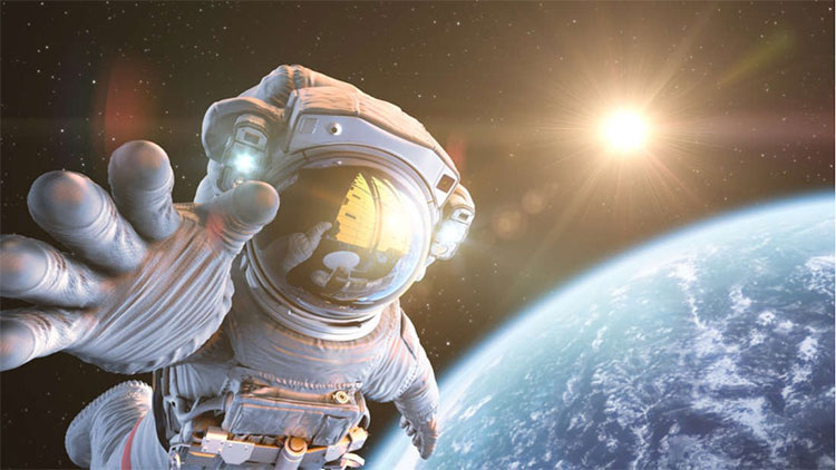 Do you want to travel the universe?  According to NASA astronaut, don't be foolish! images 2