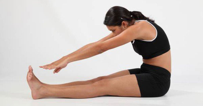 Picture 2 of Doing these 2 simple movements 10 minutes before going to bed helps kidney, detox