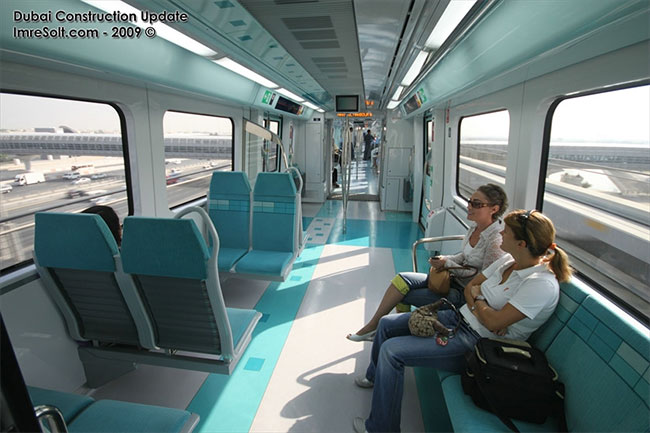 Picture 7 of Dubai unmanned urban ship