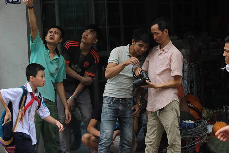 Picture 8 of Earthquake in Hanoi, high-rise apartment shaking