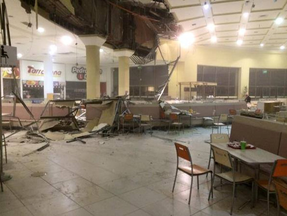 Picture 6 of Earthquake with tsunami in Chile, 5 people died