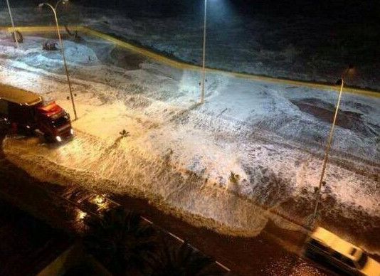Picture 7 of Earthquake with tsunami in Chile, 5 people died