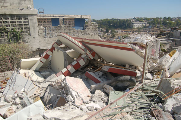 Picture 1 of Earthquakes are a serious threat to humanity
