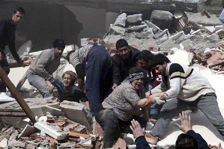 Picture 1 of Earthquakes in Turkey killed 1,000 people