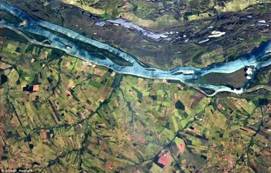 Earth's strange beauty looks from the universe images 16