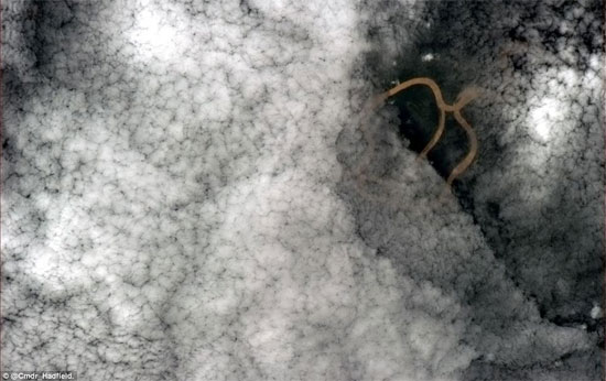 Earth's strange beauty looks from the universe images 22