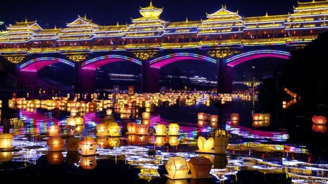Picture 3 of Eastern Asian customs in the month of the soul