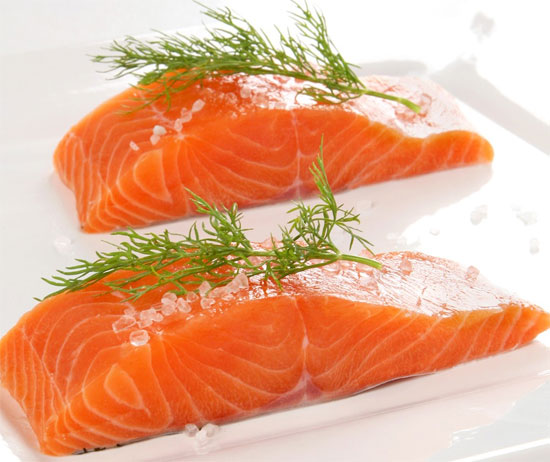 Picture 1 of Eating fish helps pregnant women reduce stress