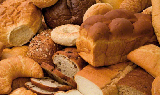 Picture 1 of Eating long bread will be tired