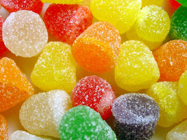 Picture 1 of Eating lots of candy will grow old