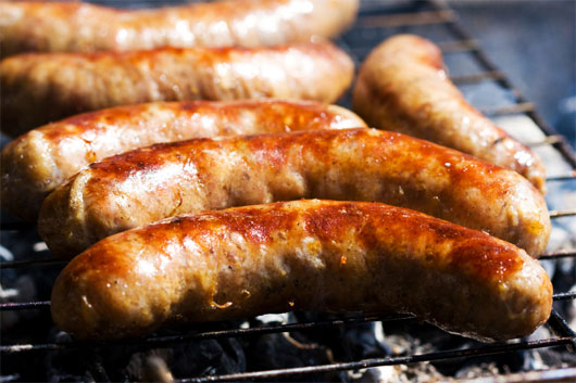 Picture 1 of Eating lots of sausages is prone to heart failure
