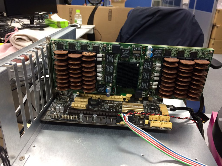 Picture 3 of Effective heat protection for computers in coins