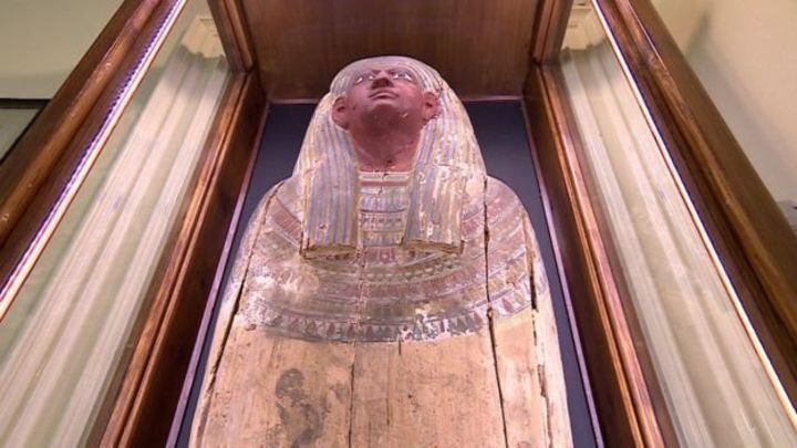 Picture 2 of Egyptian mummy 3,000 years of eternal rest by the people of today