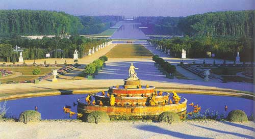 Picture 12 of Electricity Versailles - France