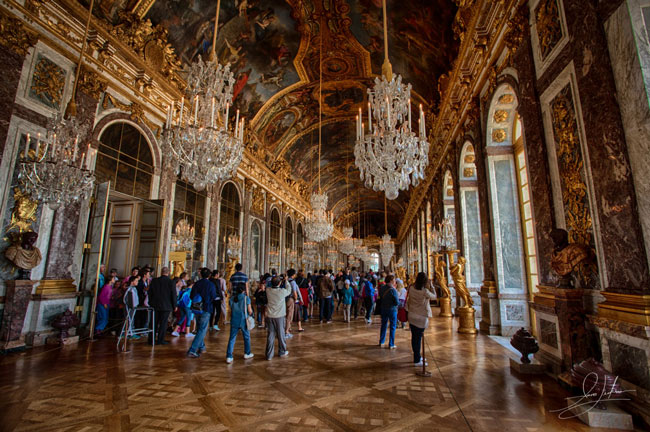 Picture 16 of Electricity Versailles - France
