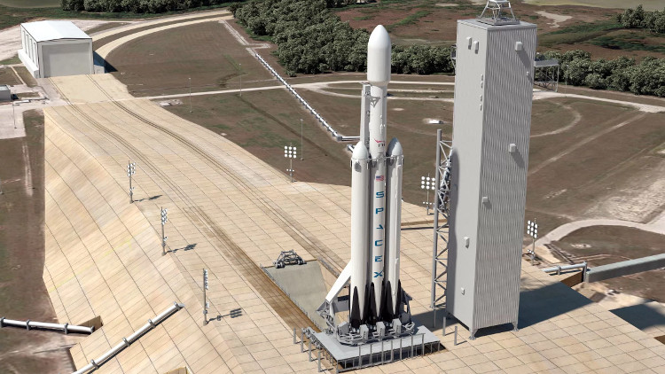 Picture 2 of Elon Musk will take people to the Moon by rocket in about 4 months