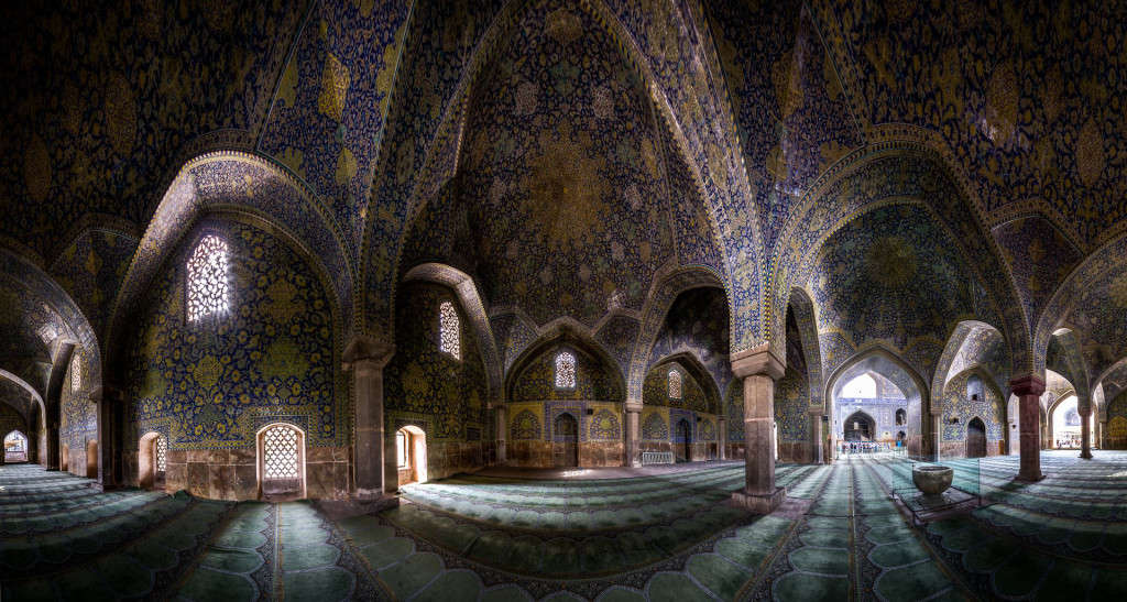 Picture 5 of Enchanting beauty of mosques in Iran
