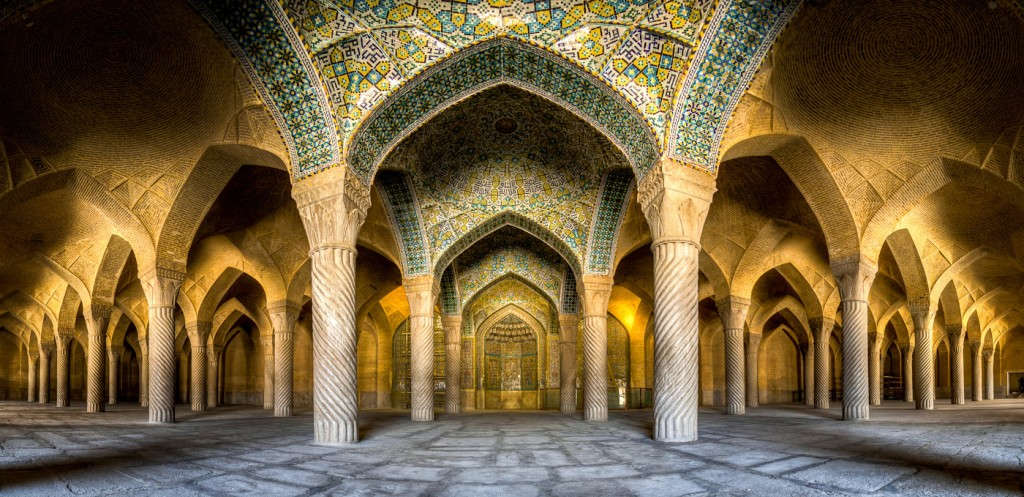 Picture 8 of Enchanting beauty of mosques in Iran