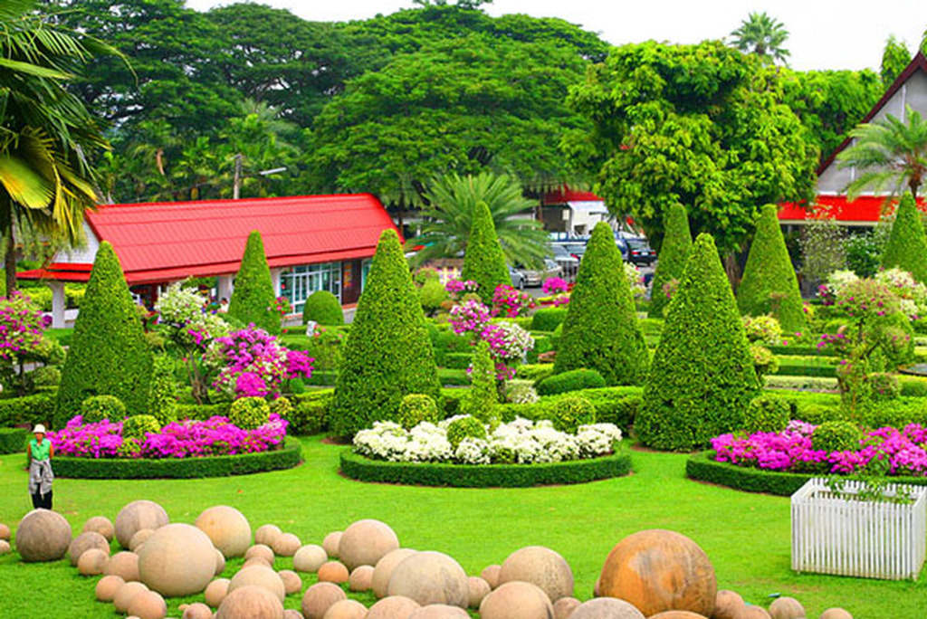 Picture 15 of Enjoy the most beautiful