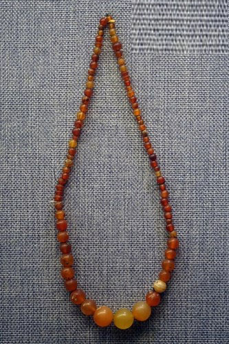 Picture 13 of Entire items of Vietnamese women 3,000 years ago