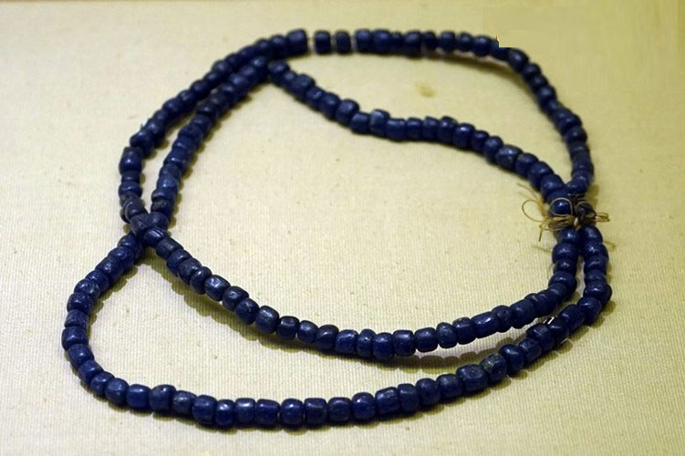 Picture 18 of Entire items of Vietnamese women 3,000 years ago