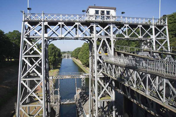 Picture 5 of Europe's Canal du Center - World Cultural Heritage in Belgium