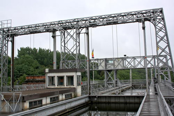 Picture 6 of Europe's Canal du Center - World Cultural Heritage in Belgium