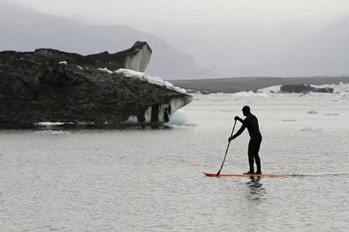 Picture 7 of Europe's largest black ash volcanic ash