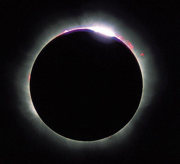 Picture 3 of Europe's largest total solar eclipse is coming since 1999