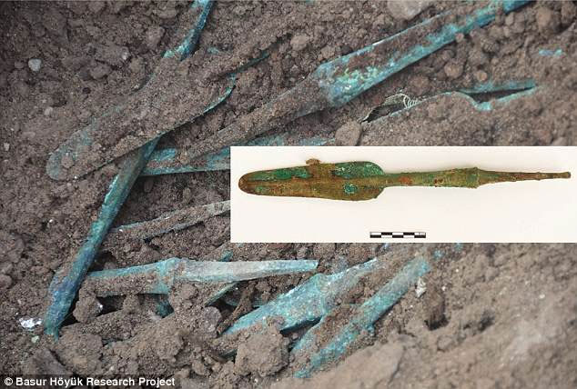 Picture 7 of Excavation of a series of killed children bones as sacrifices