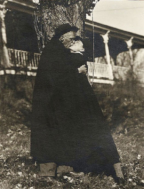 Picture 6 of Excerpts of the most moving love letters of all time