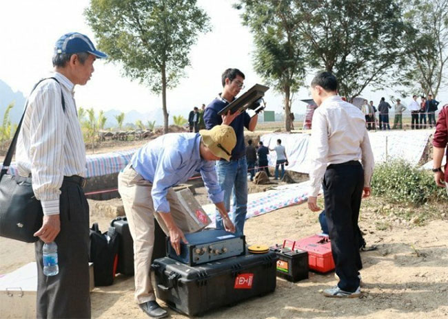 Picture 2 of Expanding research on Cao Quy pile pile field