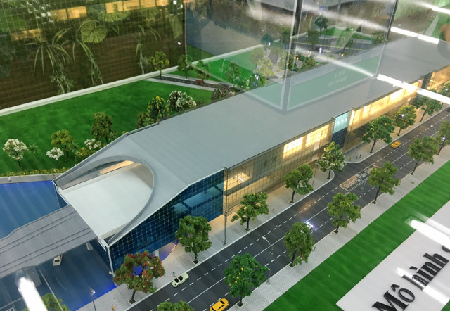 Picture 17 of Experience the first real elevated railway station in Vietnam