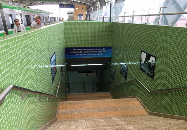 Picture 24 of Experience the first real elevated railway station in Vietnam