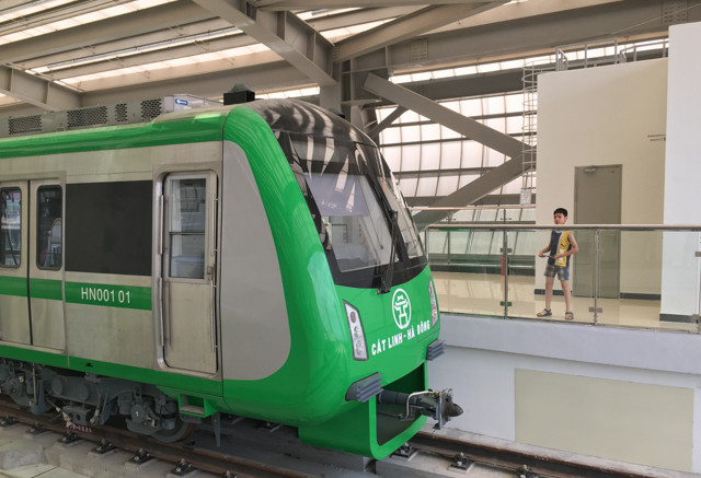 Picture 27 of Experience the first real elevated railway station in Vietnam