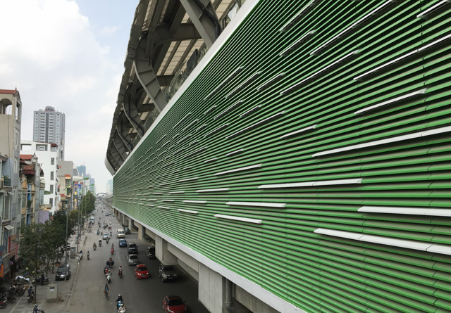 Picture 8 of Experience the first real elevated railway station in Vietnam