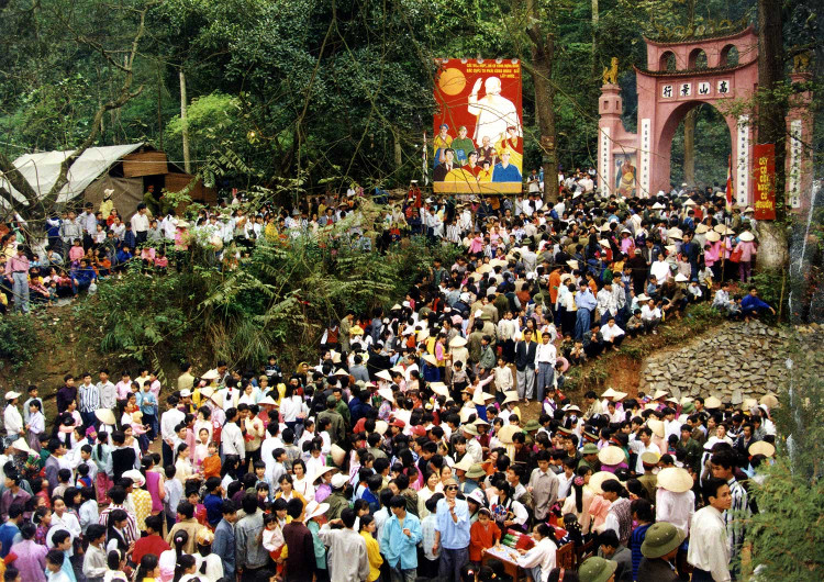Picture 1 of Experience traveling Hung Temple, Phu Tho