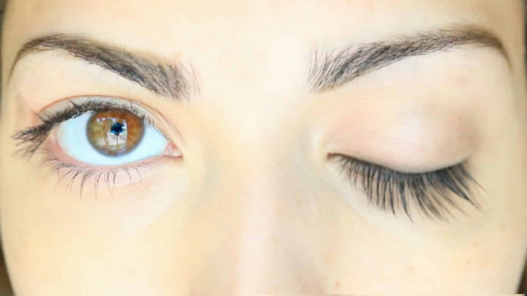 Picture 3 of Explaining why boys often have long eyelashes, more than girls