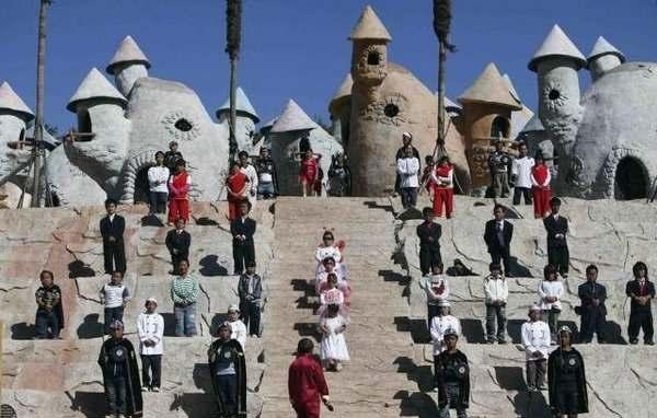 Picture 7 of Explore exotic lands in the world