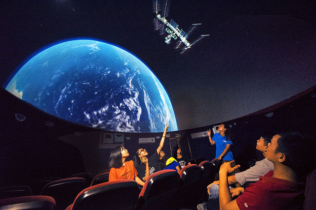 Picture 1 of Explore the universe at Vietnam's first observatory