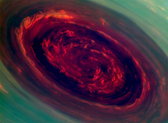 Picture 1 of Extreme picture of super typhoon on Saturn