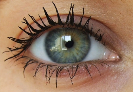 Picture 2 of Eye care tips for office workers in the winter